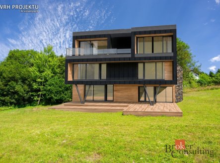 Prodej pozemku pro bydlení, 7 018 m²