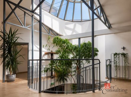 Pronájem komerčního objektu, jiný, 17 m²