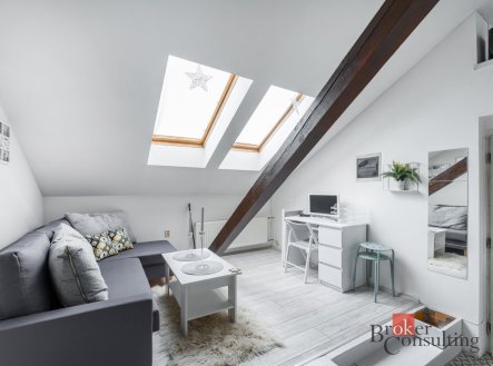 Pronájem bytu, 1+kk, 26 m² obrázek
