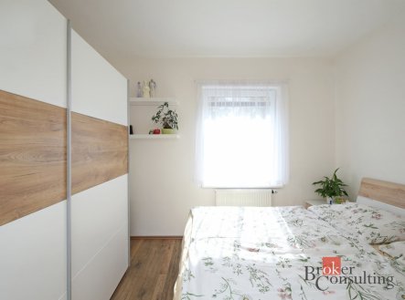 Pronájem bytu, 2+kk, 48 m²