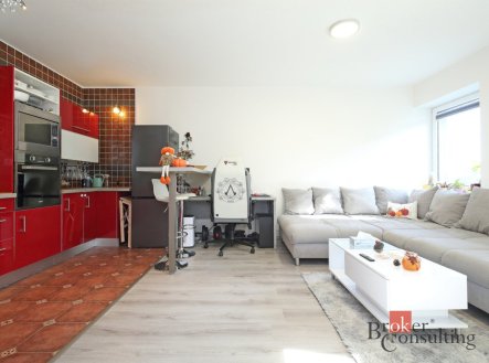 Pronájem bytu, 2+kk, 48 m²
