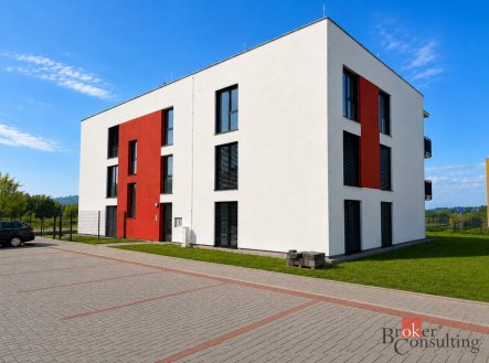 Pronájem bytu, 4+kk, 88 m²