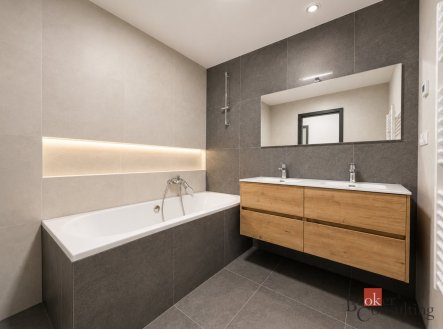 Pronájem bytu, 4+kk, 88 m²