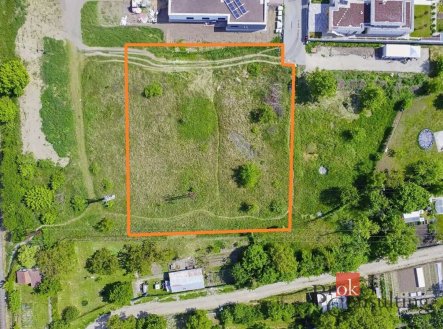 Prodej pozemku pro bydlení, 2 015 m²