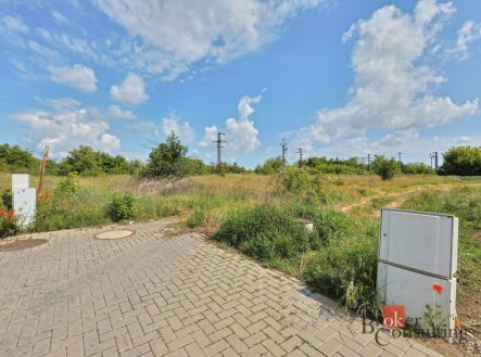 Prodej pozemku pro bydlení, 2 015 m²