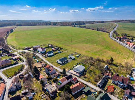 Prodej pozemku pro bydlení, 787 m² obrázek