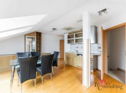Prodej bytu, 3+kk, 101 m²