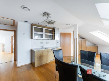Prodej bytu, 3+kk, 101 m²