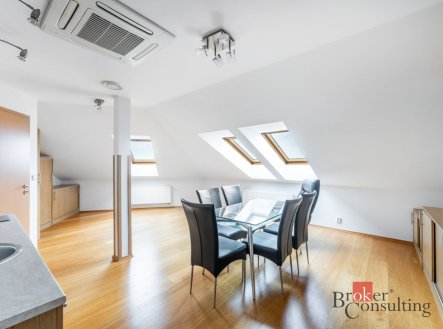 Prodej bytu, 3+kk, 101 m²