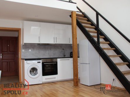 Pronájem bytu, 1+1, 45 m²