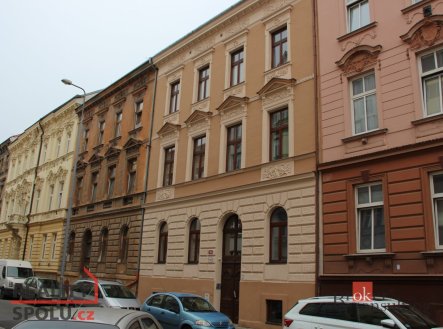 Pronájem bytu, 1+1, 45 m²