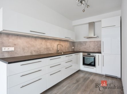 Pronájem bytu, 2+kk, 50 m²