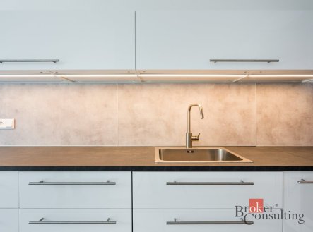 Pronájem bytu, 2+kk, 50 m²