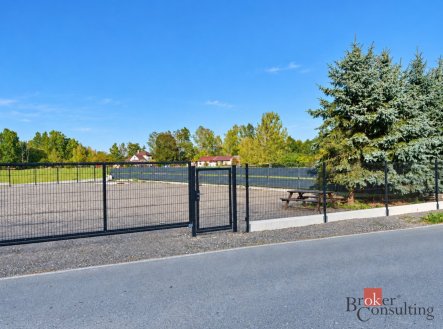 Pronájem pozemku pro komerční výstavbu, 900 m²