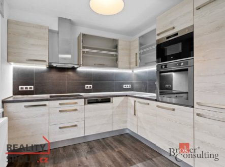 Pronájem bytu, 3+kk, 74 m²