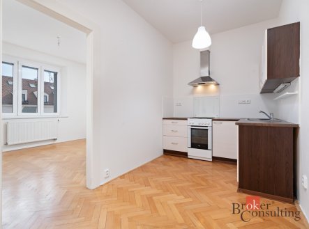 Pronájem bytu, 3+kk, 83 m²