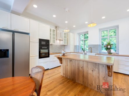 Prodej domu/vily, 870 m²