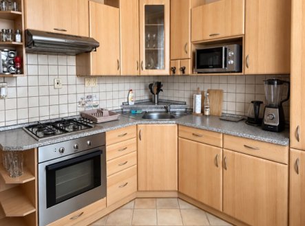 Pronájem bytu, 2+1, 58 m²