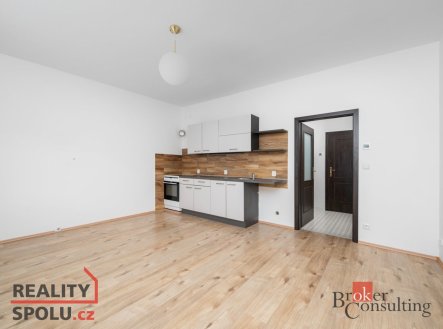Pronájem bytu, 2+kk, 42 m²