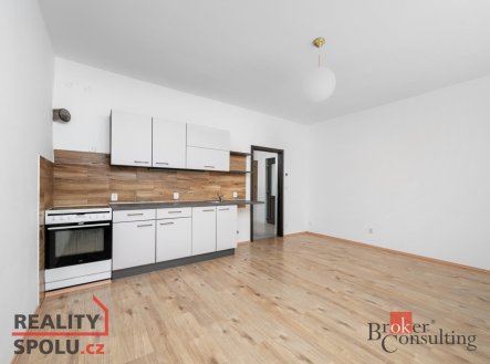 Pronájem bytu, 2+kk, 42 m²