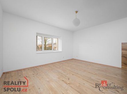 Pronájem bytu, 2+kk, 42 m²