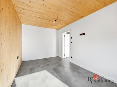 Pronájem bytu, 4+kk, 80 m²