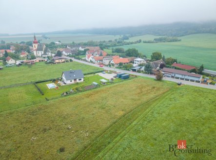 Prodej pozemku pro bydlení, 1 228 m²