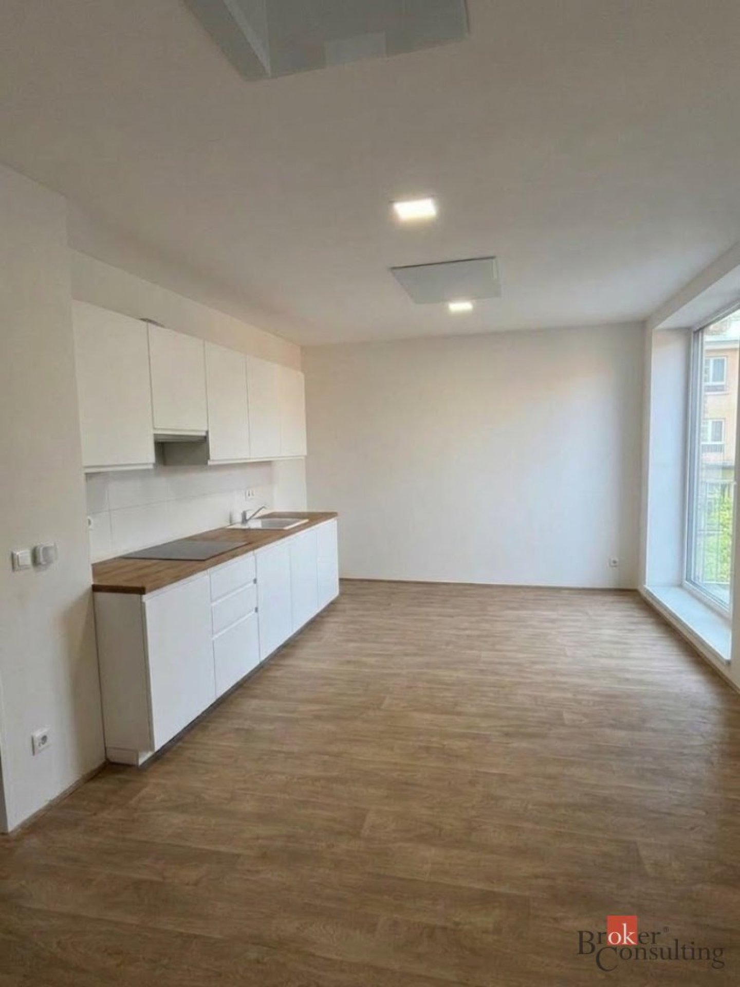 Pronájem, byty/2+kk, 58.45 m2, Průkopnická, Zábřeh, 70030 Ostrava-Jih [ID 90555]