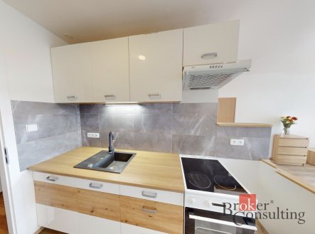 Pronájem bytu, 1+kk, 28 m²