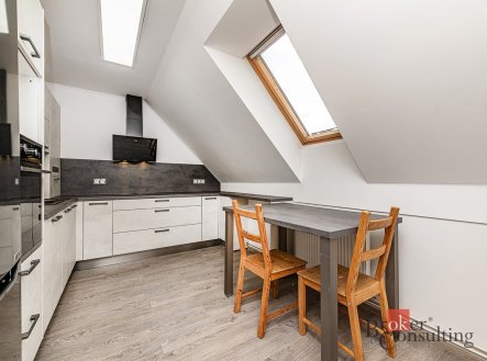 Pronájem bytu, 3+kk, 67 m²