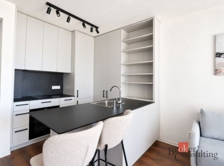 Pronájem bytu, 2+kk, 43 m²