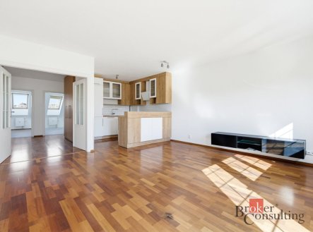 Pronájem bytu, 3+kk, 78,9 m²