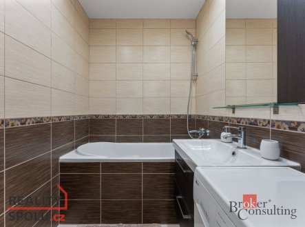 Pronájem bytu, 3+kk, 76 m²
