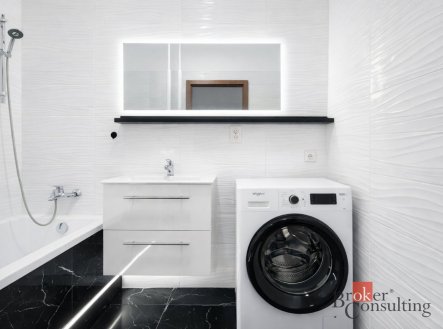 Pronájem bytu, 2+kk, 50 m²