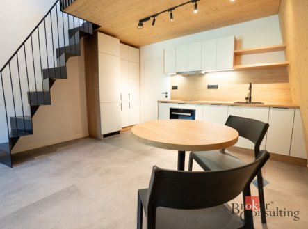 Pronájem bytu, 2+kk, 53 m²