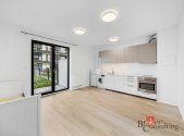 Pronájem bytu, 1+kk, 28 m²
