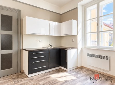 Pronájem bytu, 3+kk, 68 m²