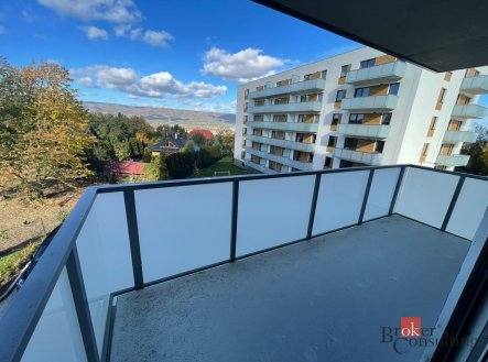 Pronájem bytu, 3+kk, 62 m²