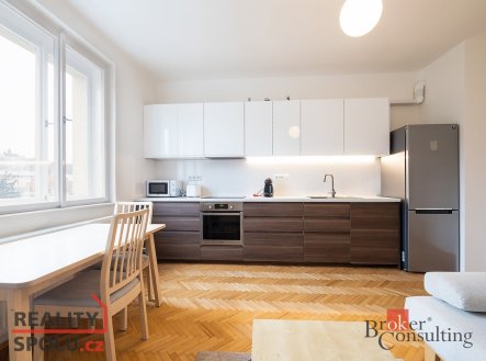Pronájem bytu, 2+kk, 49,9 m²