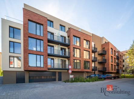 Pronájem bytu, 2+kk, 48 m²