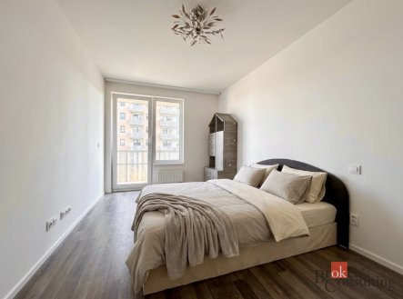 Pronájem bytu, 2+kk, 61 m²