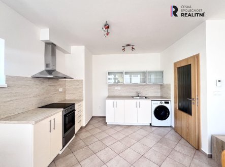 Pronájem bytu, 3+kk, 93 m²
