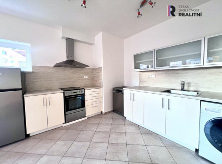 Pronájem bytu, 3+kk, 93 m²