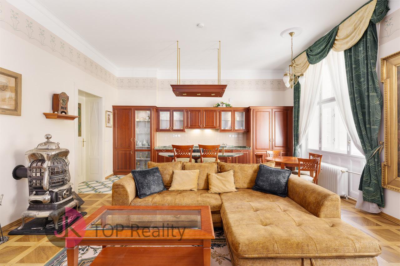 Pronájem bytu, 2+kk, 70 m²
