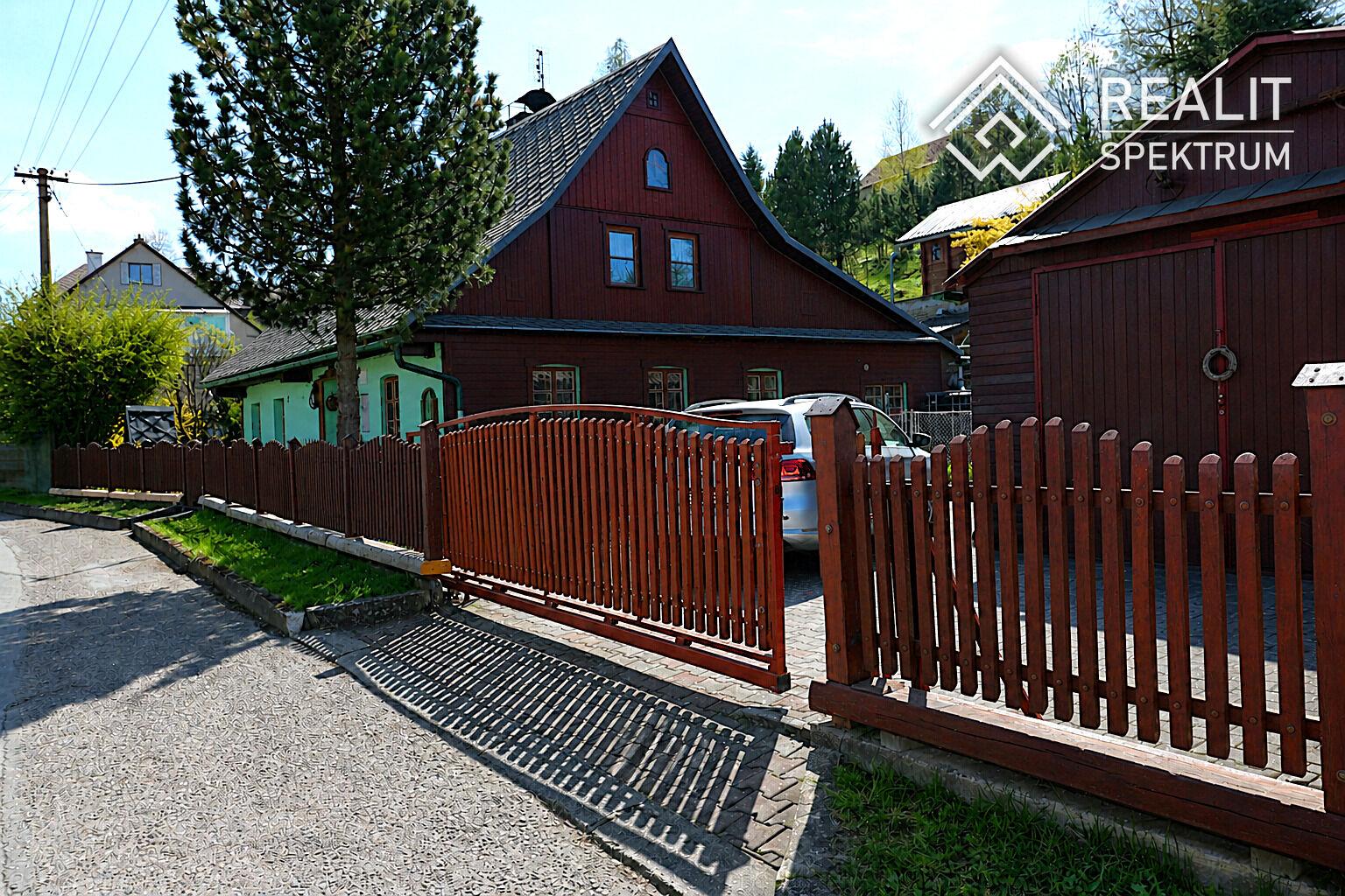 Dům, který voní dřevem – Králíky – stylová chalupa s duší