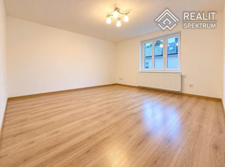 Pronájem bytu, 2+kk, 36 m²