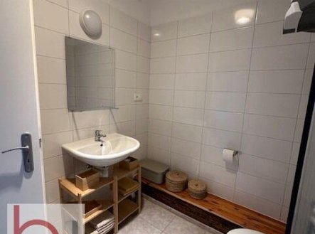 Pronájem bytu, 1+kk, 35 m²