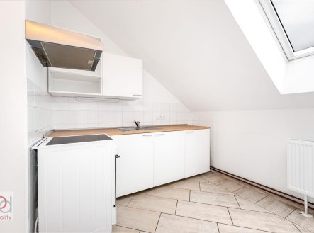 Pronájem bytu, 1+kk, 45 m²