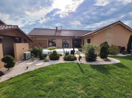 Prodej domu/vily, 250 m²