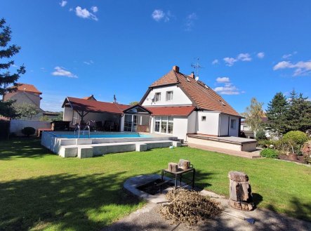 Prodej domu/vily, 180 m²